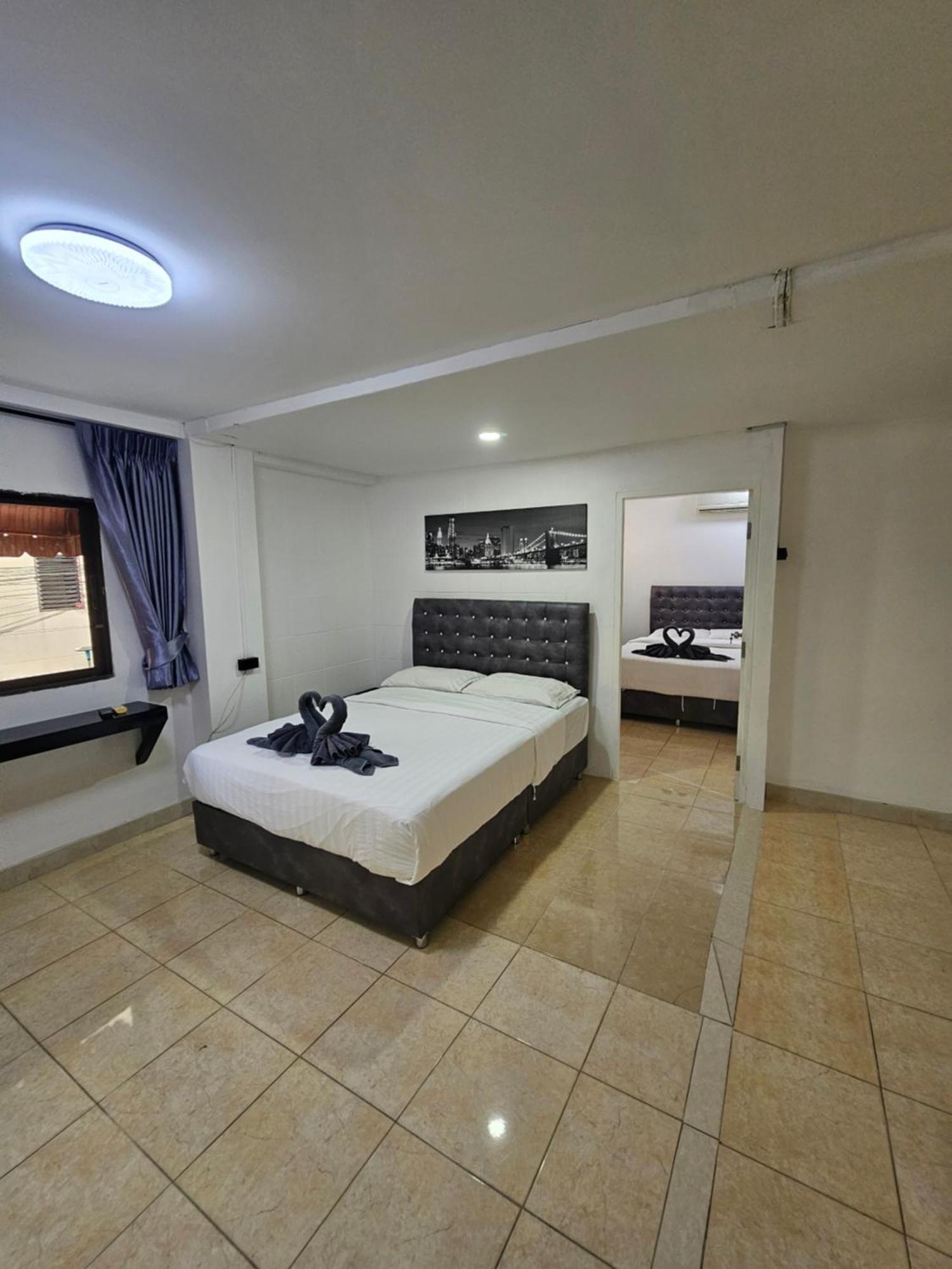 Candy Beach Seaview Jomtien Екстер'єр фото