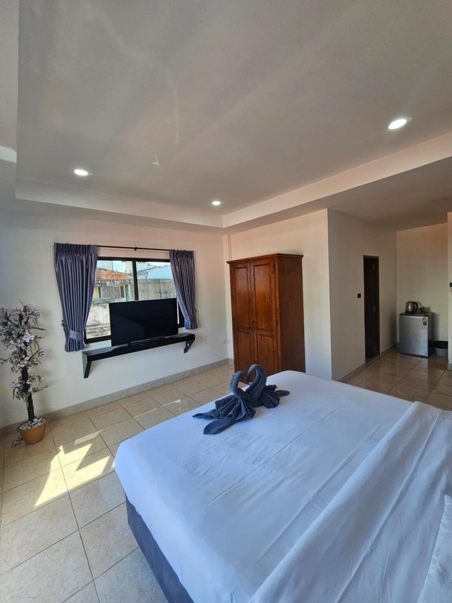 Candy Beach Seaview Jomtien Екстер'єр фото